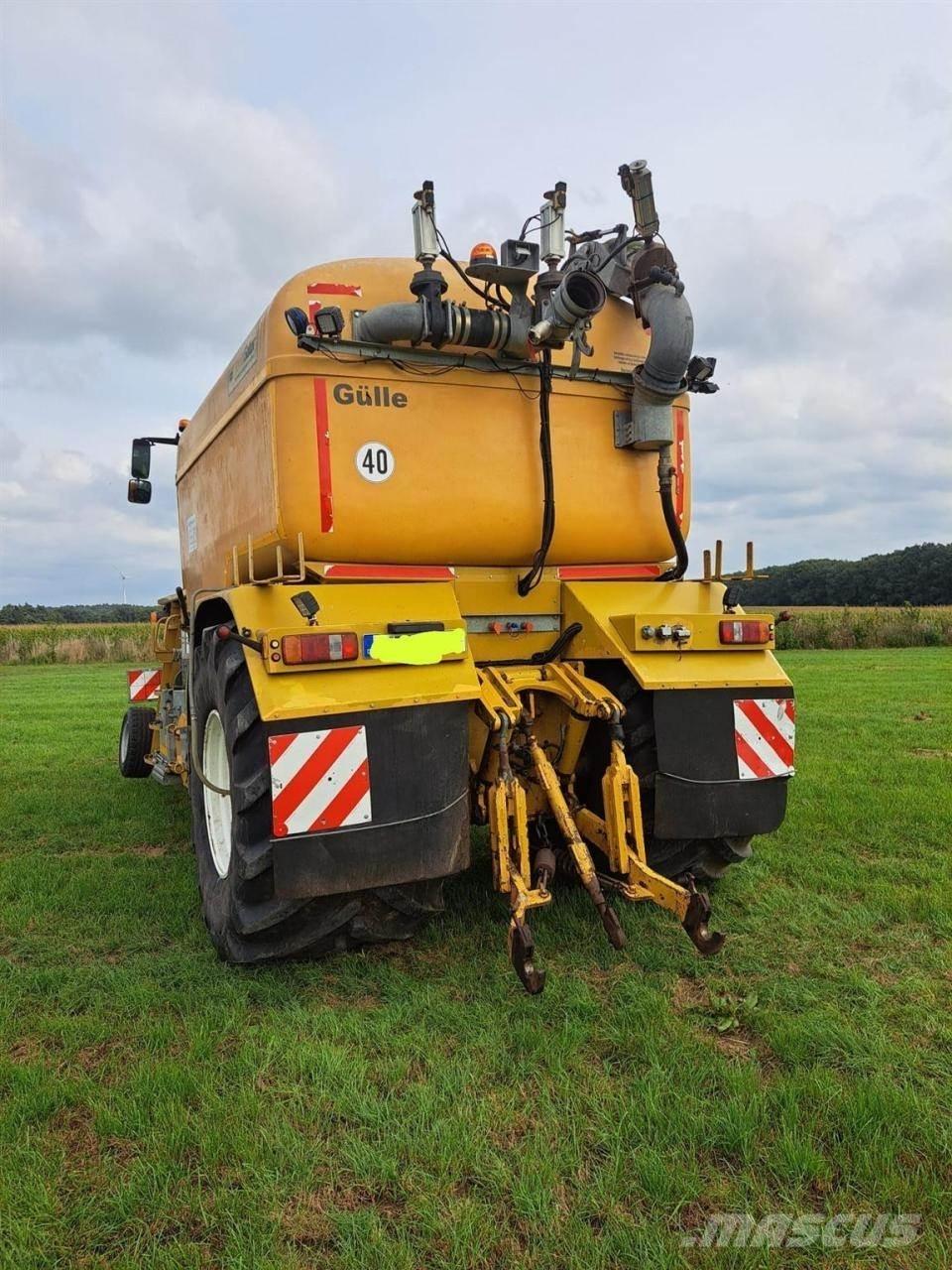 TerraGator 8133 Jiné hnojicí stroje a příslušenství