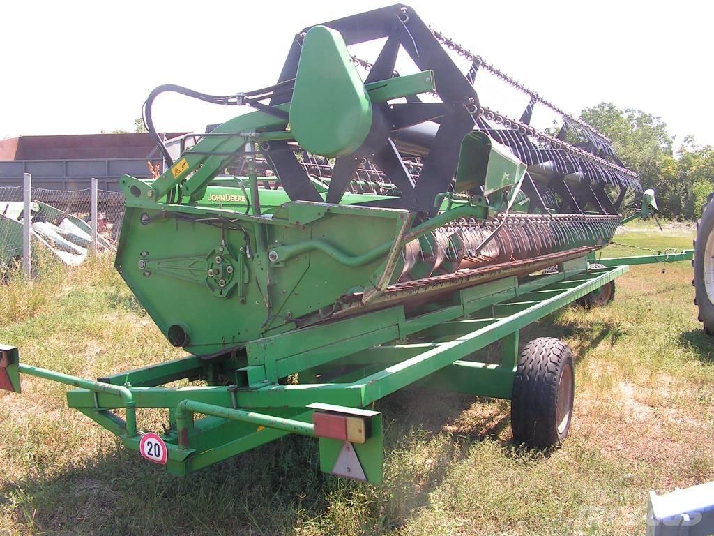 John Deere T660 Sklízecí mlátičky