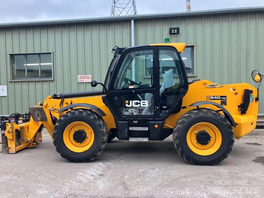 JCB 540V140 Teleskopické manipulátory