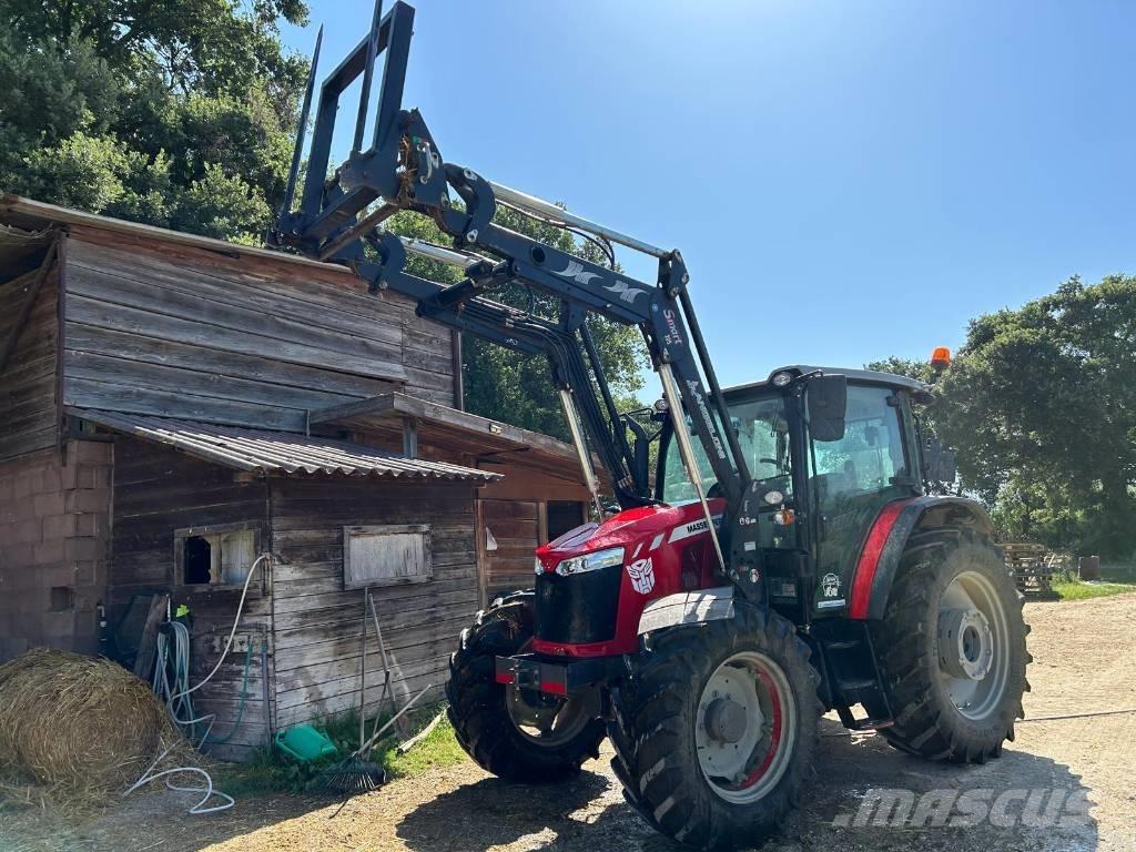 Massey Ferguson 5710 Traktory