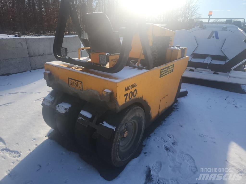 Basic 700 Pneumatikové válce