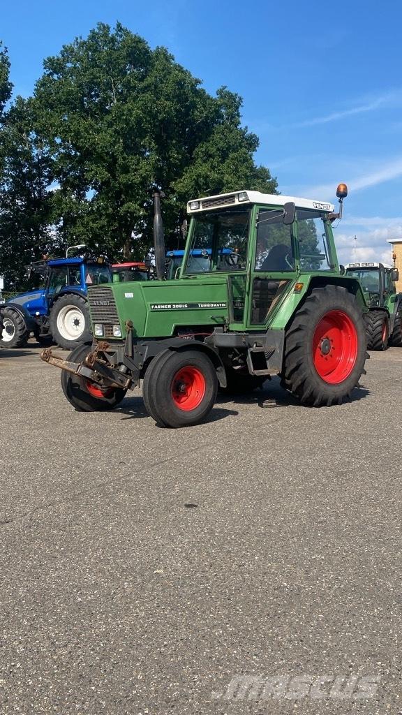 Fendt VERKOCHT 308 Traktory