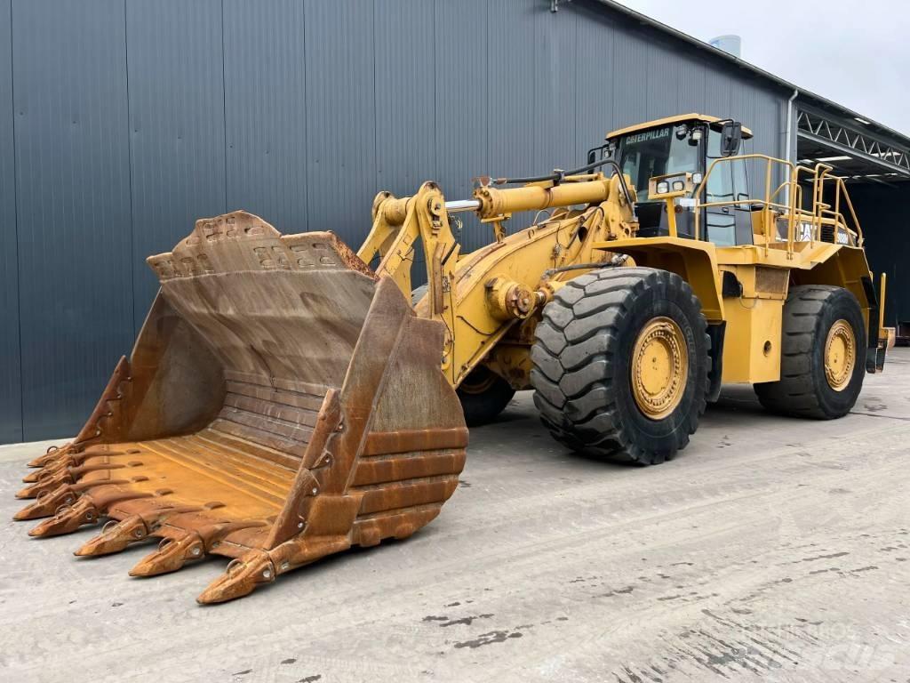 CAT 988H Kolové nakladače