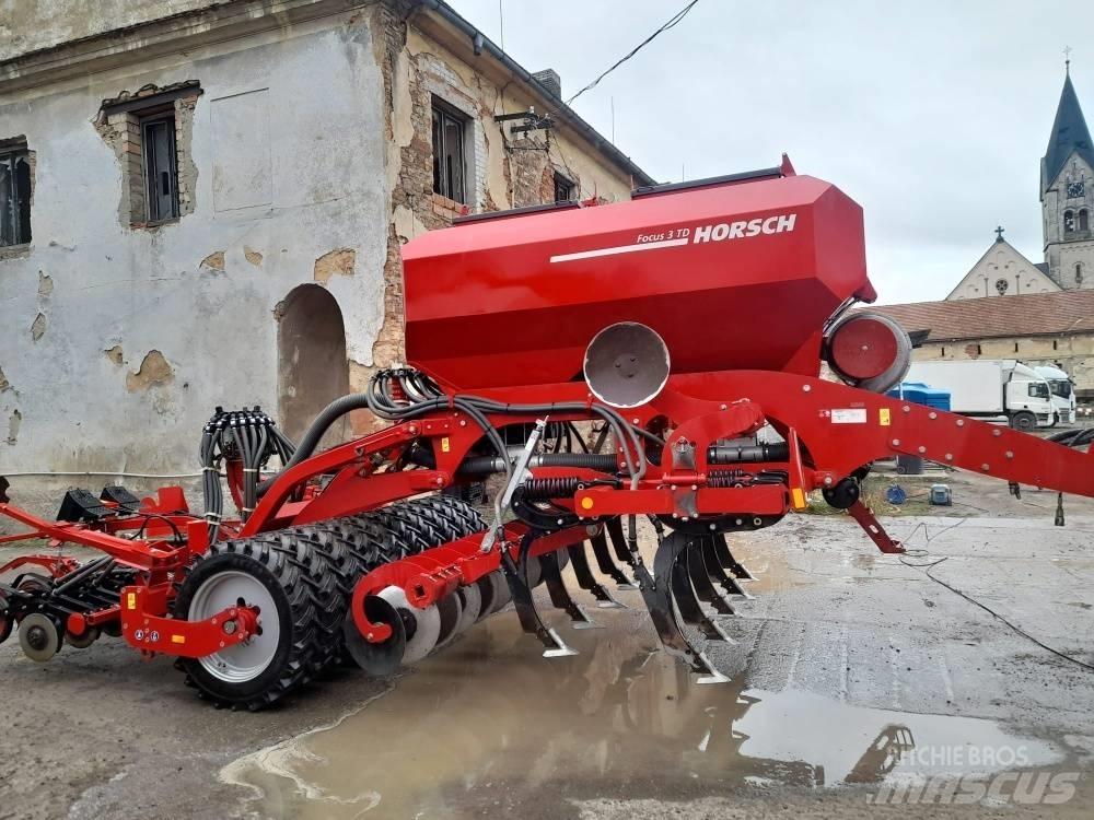 Horsch Focus 3 TD Kombinované secí stroje