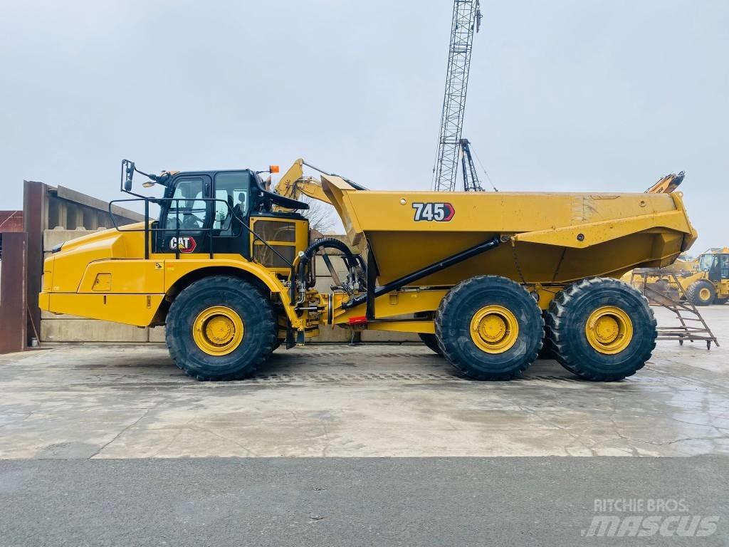 CAT 745 Kloubové dempry