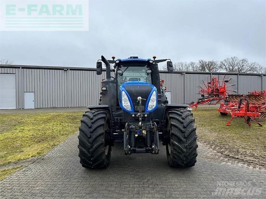 New Holland t8.380 Traktory