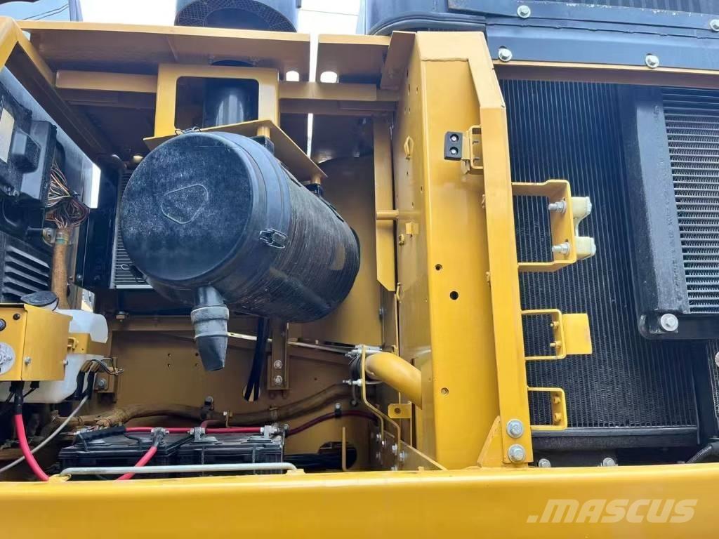 CAT 336 D L Pásová rýpadla
