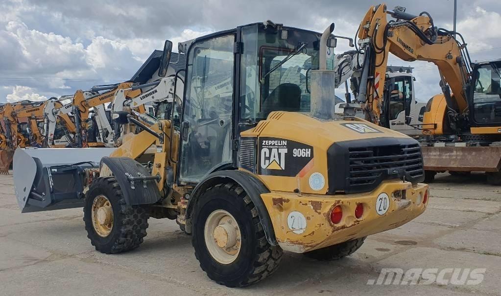 CAT 906 H Kolové nakladače