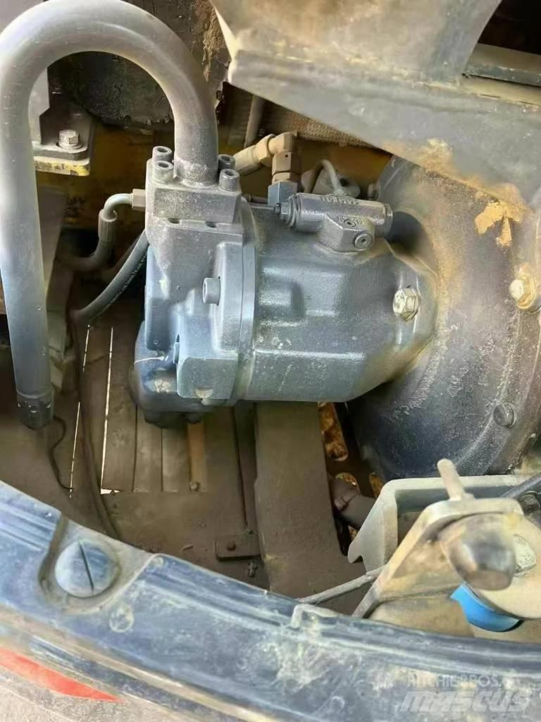 XCMG XE 60 DA Mini rýpadla < 7t