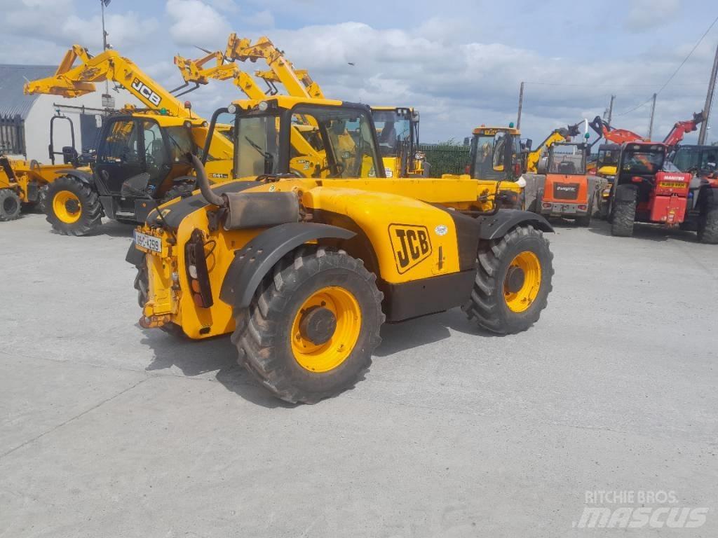 JCB 526-56 Teleskopické nakladače pro zemědělství