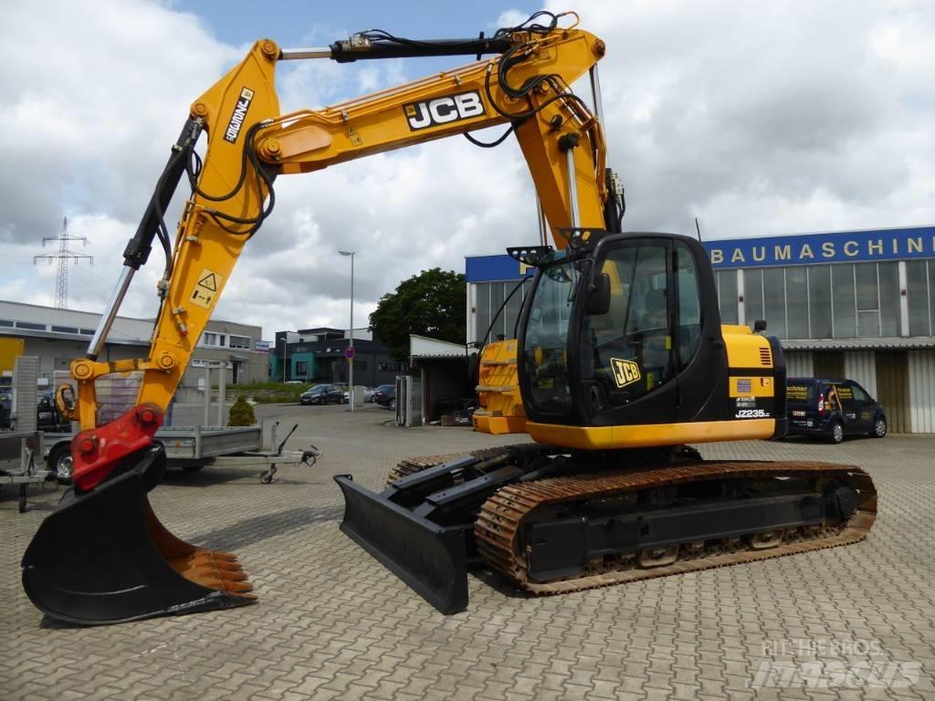 JCB JZ235 Pásová rýpadla