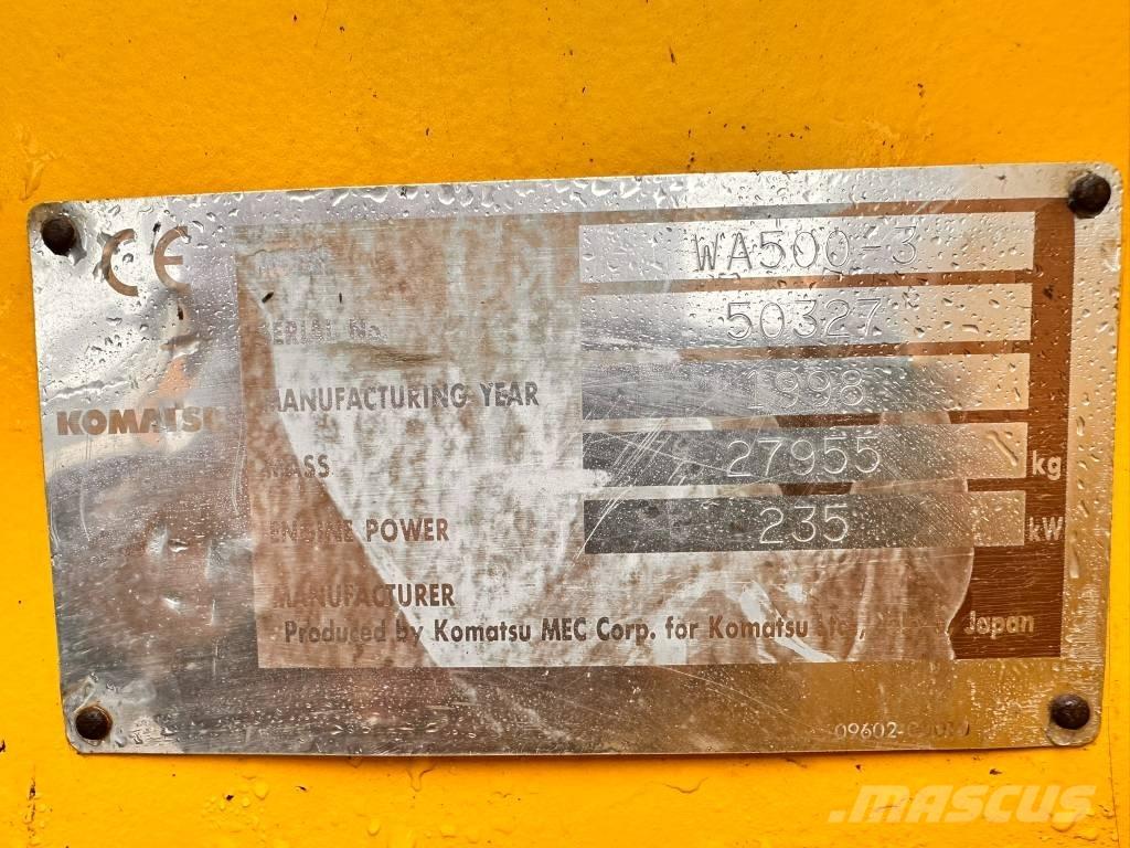 Komatsu WA500-3 Kolové nakladače