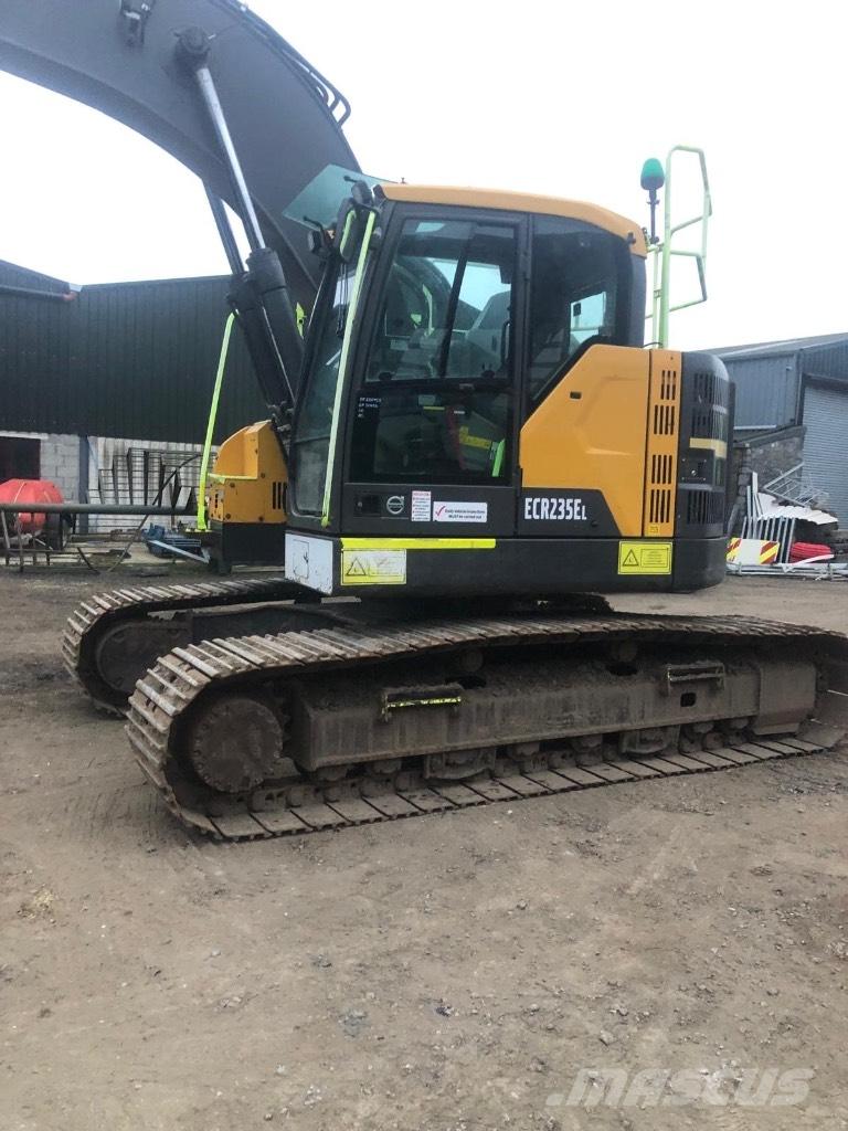 Volvo ECR 235 E Pásová rýpadla