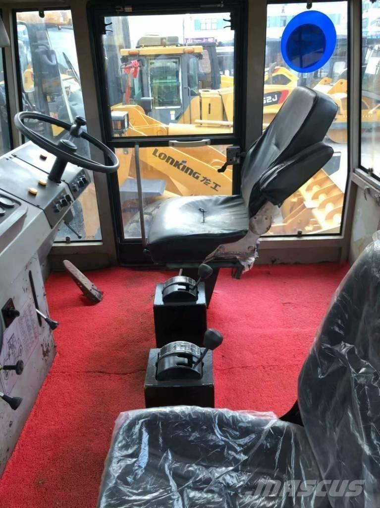 XCMG XP301 Pneumatikové válce