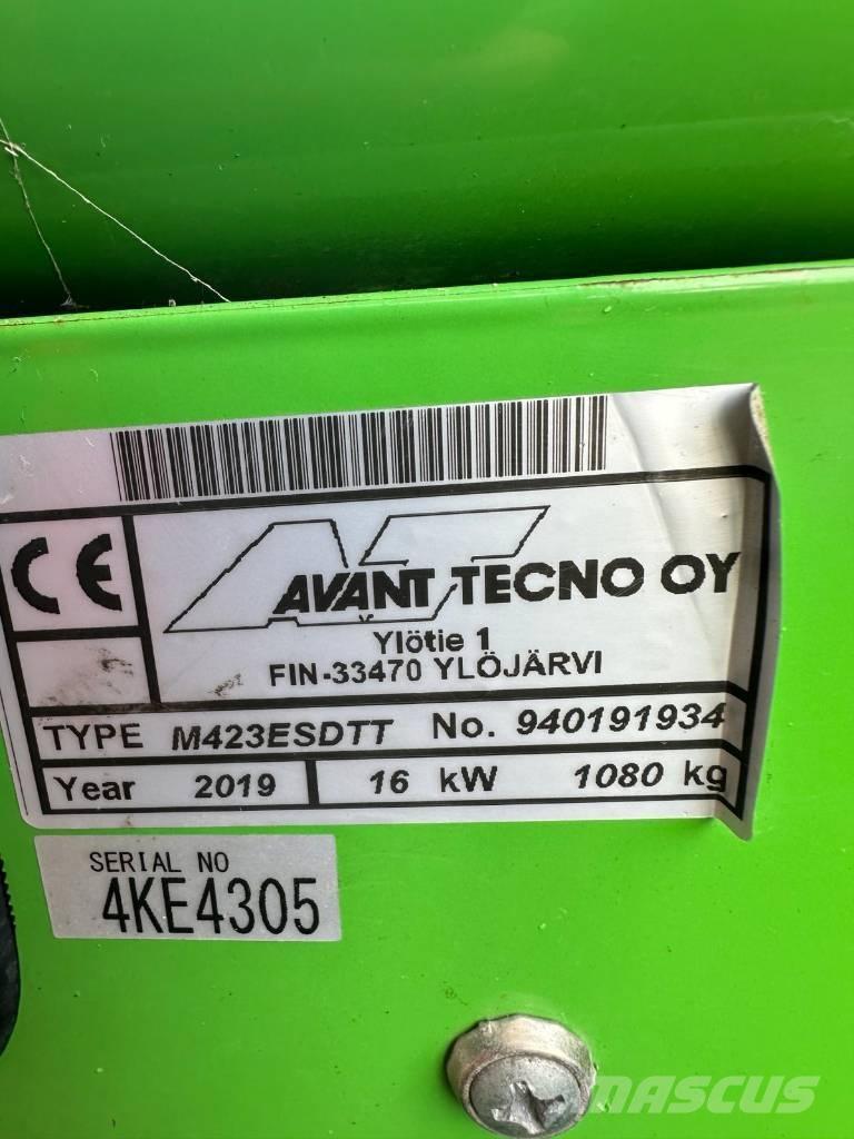 Avant 423 Víceúčelové nakladače