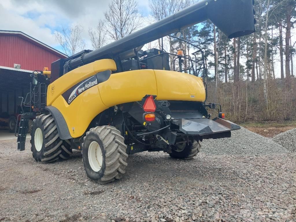 New Holland CR 980 Sklízecí mlátičky