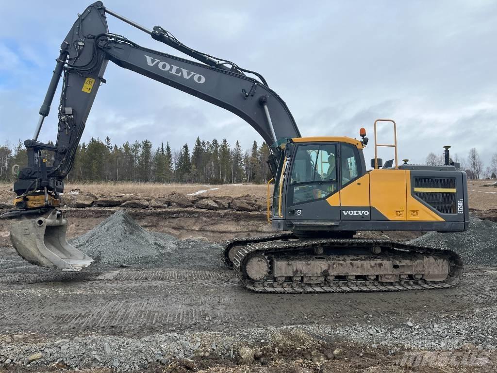 Volvo EC 250 EL Pásová rýpadla