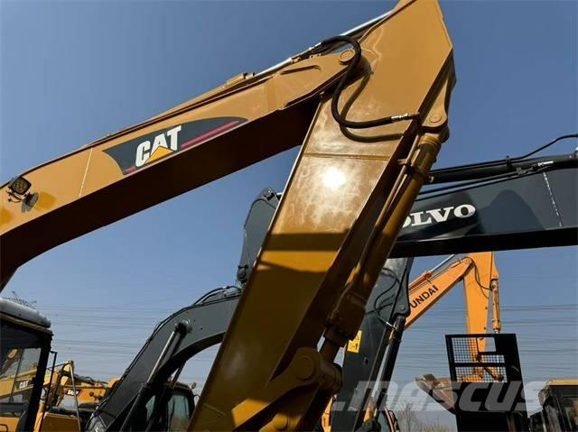 CAT 320 B L Pásová rýpadla
