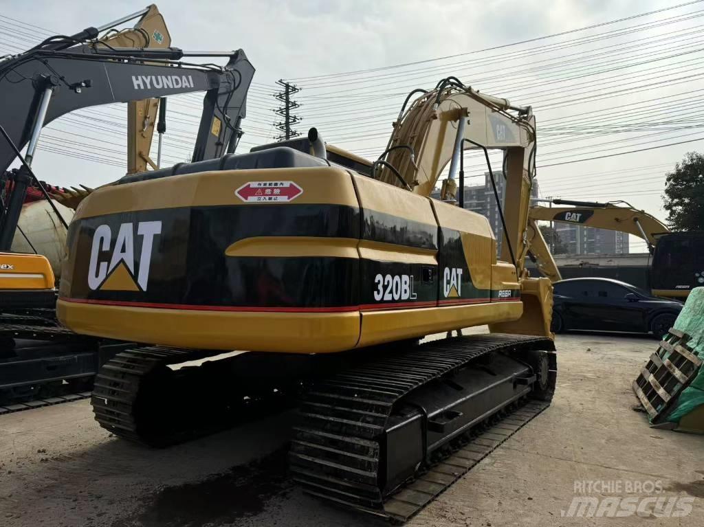 CAT 320 B L Pásová rýpadla