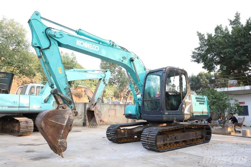 Kobelco SK130 Midi rýpadla 7t - 12t