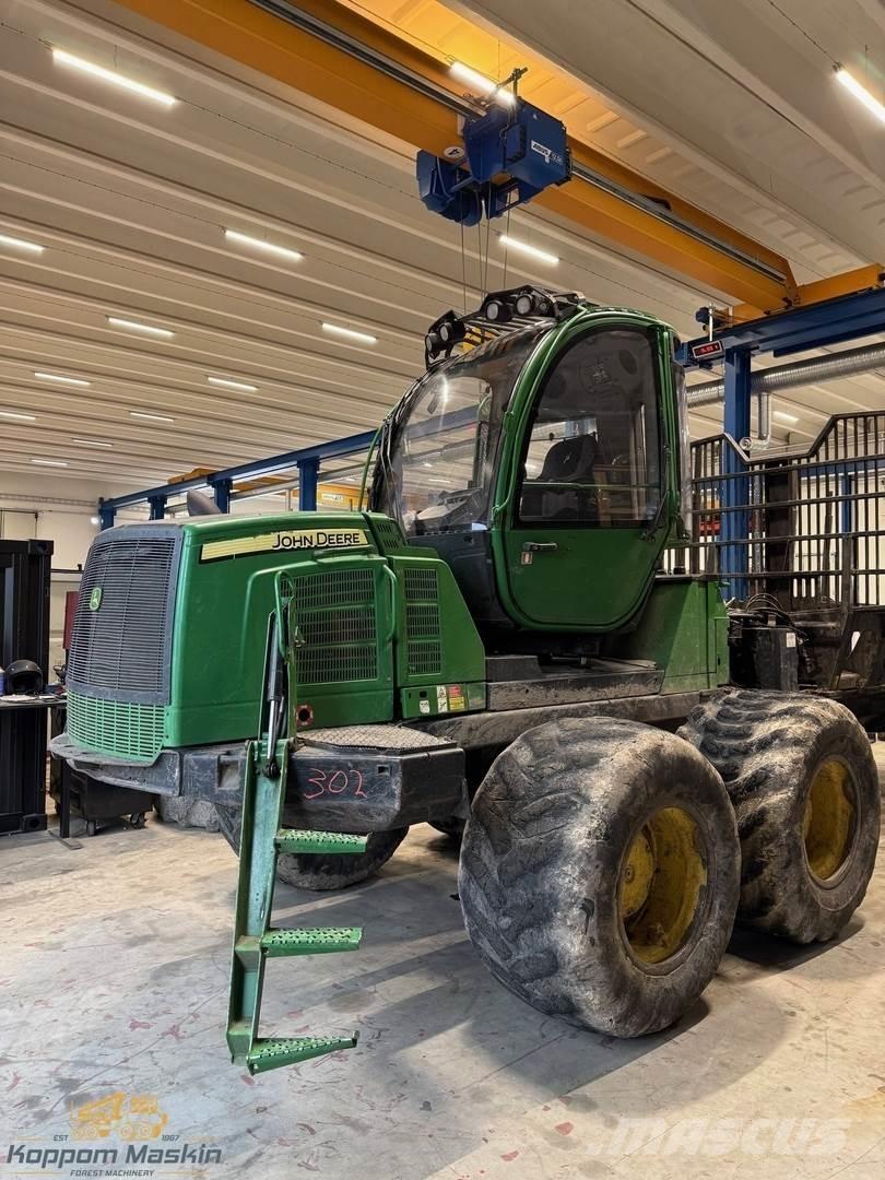 John Deere 1210E Vyvážecí traktory