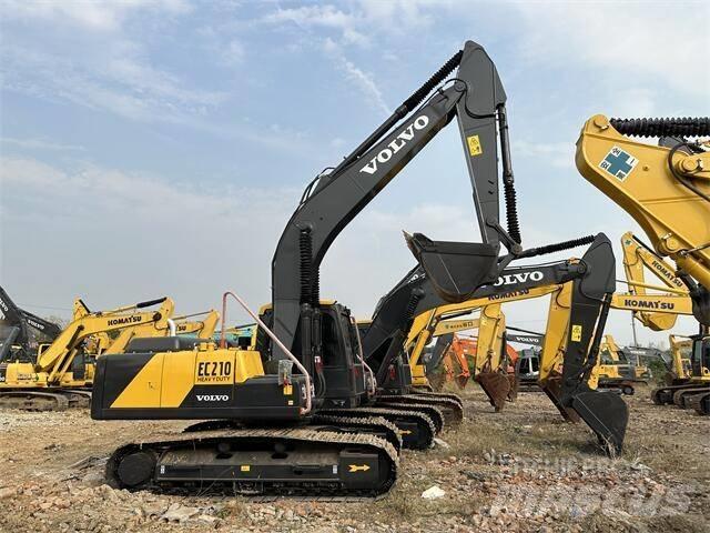 Volvo EC210 Pásová rýpadla