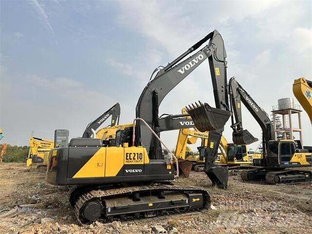 Volvo EC210 Pásová rýpadla