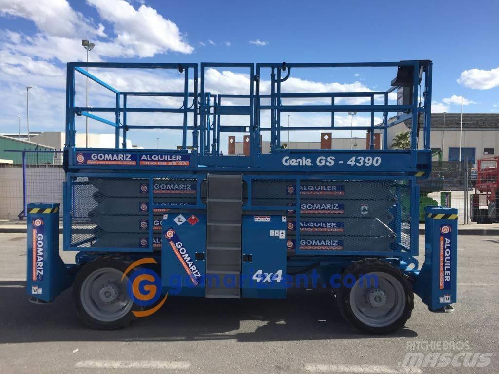 Genie GS 4390 Nůžková zvedací plošina