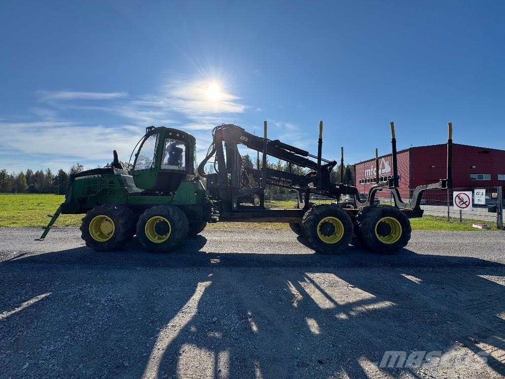 John Deere 1510G Vyvážecí traktory