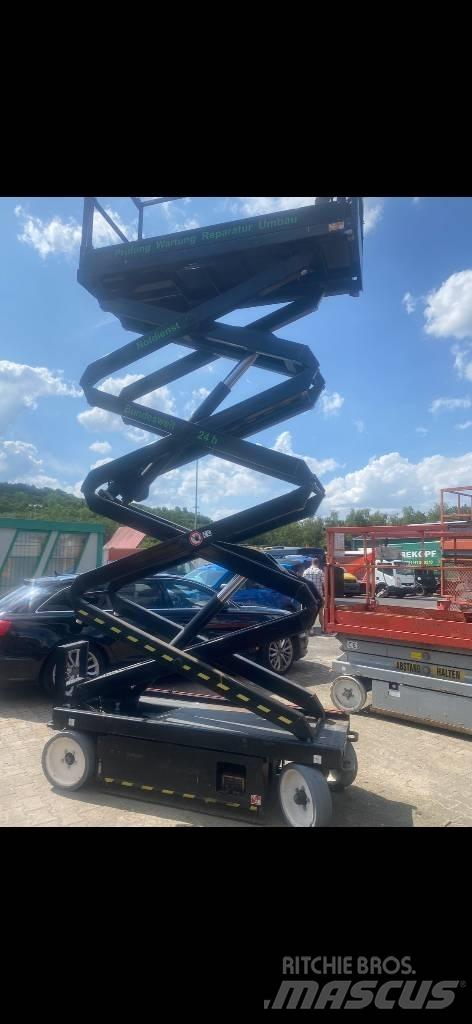 SkyJack SJ III 3226 Nůžková zvedací plošina