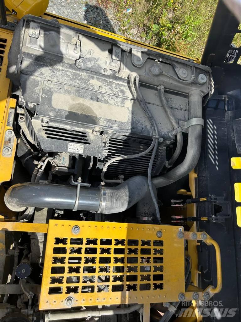 Komatsu PC360LC-11 Pásová rýpadla