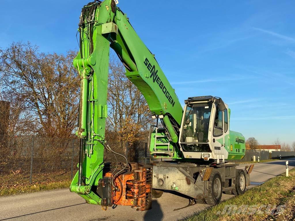 Sennebogen 818 Stroje pro manipulaci s odpadem