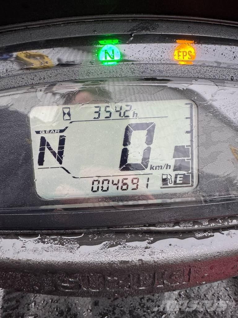 Suzuki LTA 500 XP Terénní vozidla