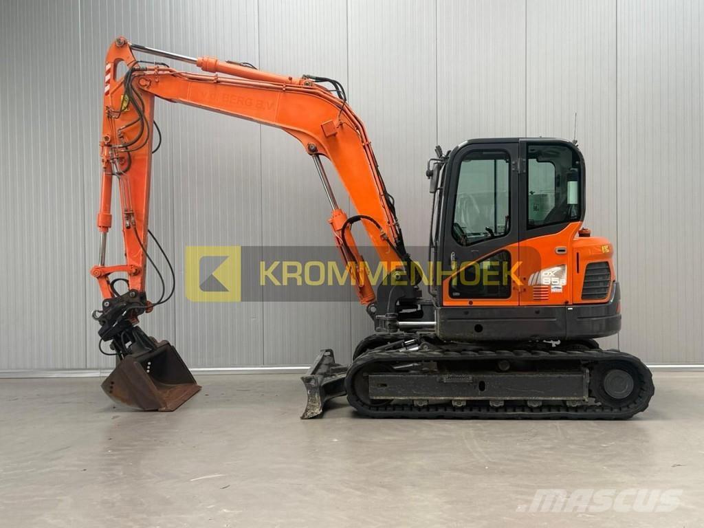 Doosan DX 85R-3 Midi rýpadla 7t - 12t