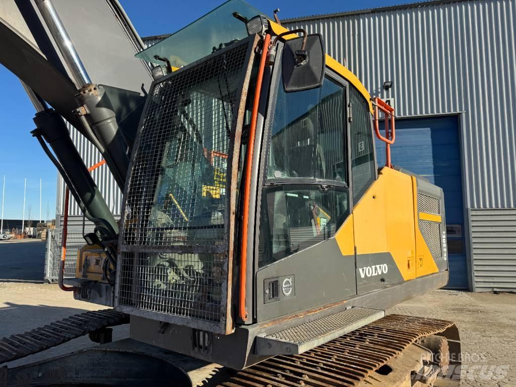 Volvo EC 250 EL Pásová rýpadla