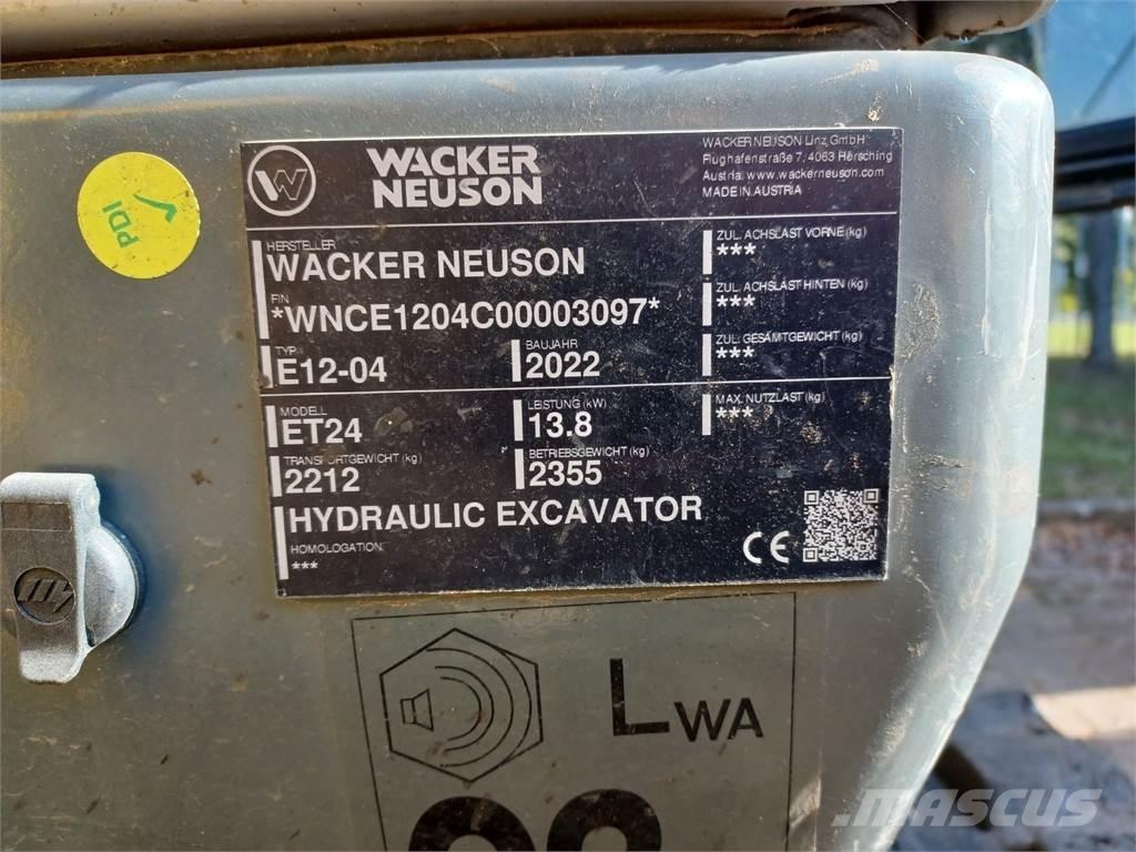 Wacker Neuson ET24 Pásová rýpadla