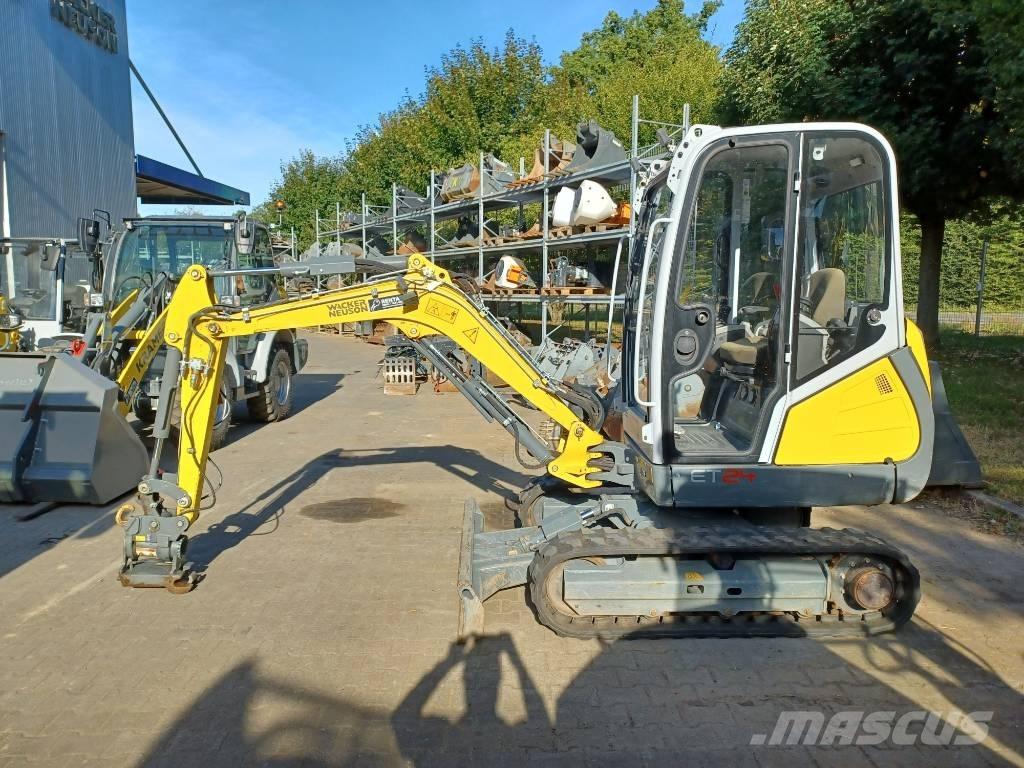 Wacker Neuson ET24 Pásová rýpadla