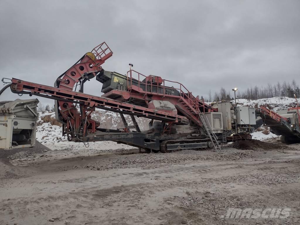 Sandvik UH 450 E Mobilní drtiče