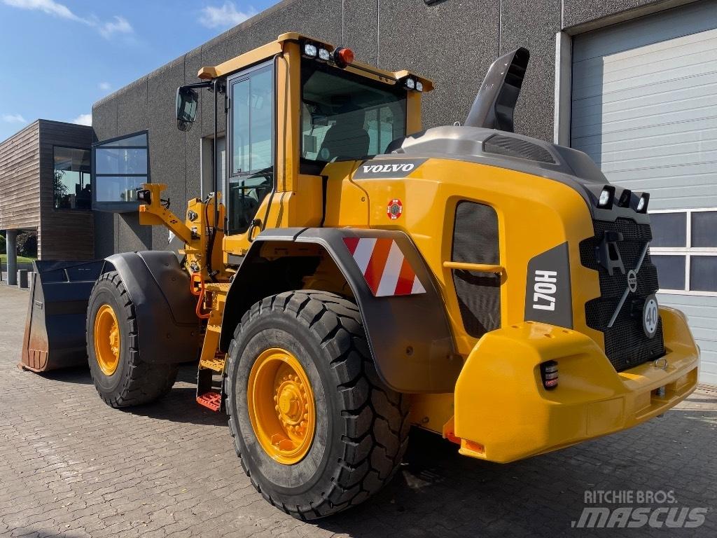 Volvo L70H Kolové nakladače