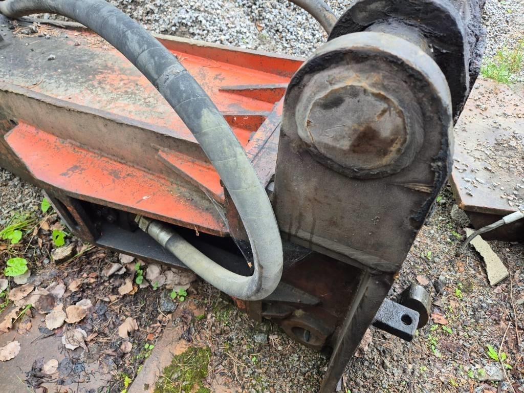 Rammer S 82 Bourací kladiva / Sbíječky