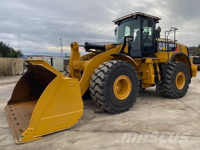 CAT 966 M Kolové nakladače