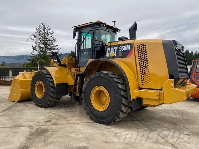 CAT 966 M Kolové nakladače