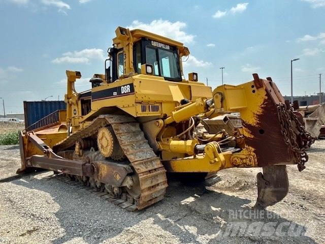 CAT D 8 R Pásové dozery