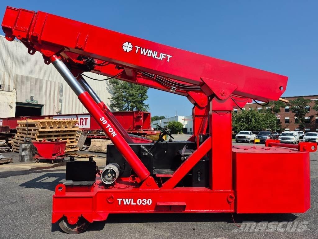  Lift Systems TWL030 Univerzální terénní jeřáby