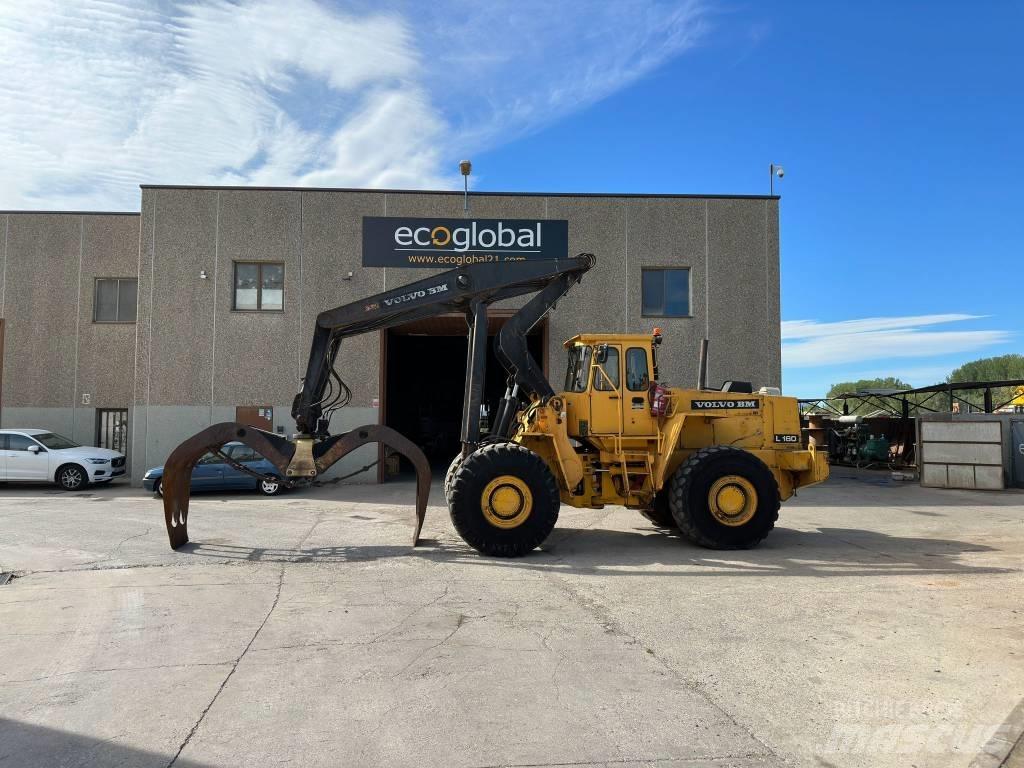 Volvo L 160 Kolové nakladače