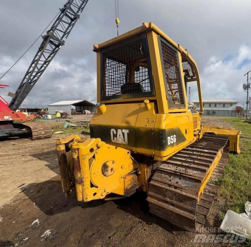 CAT D 5 G LGP Pásové dozery