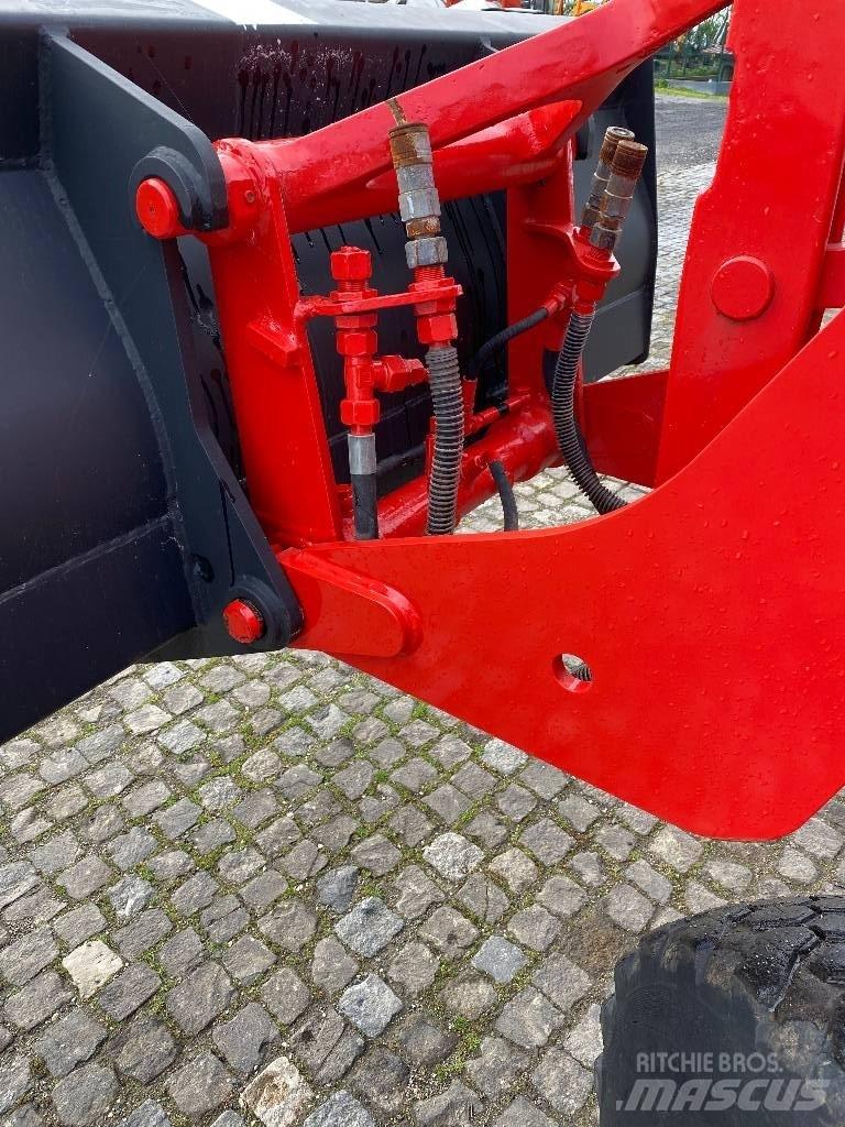 Manitou AS90 Kolové nakladače