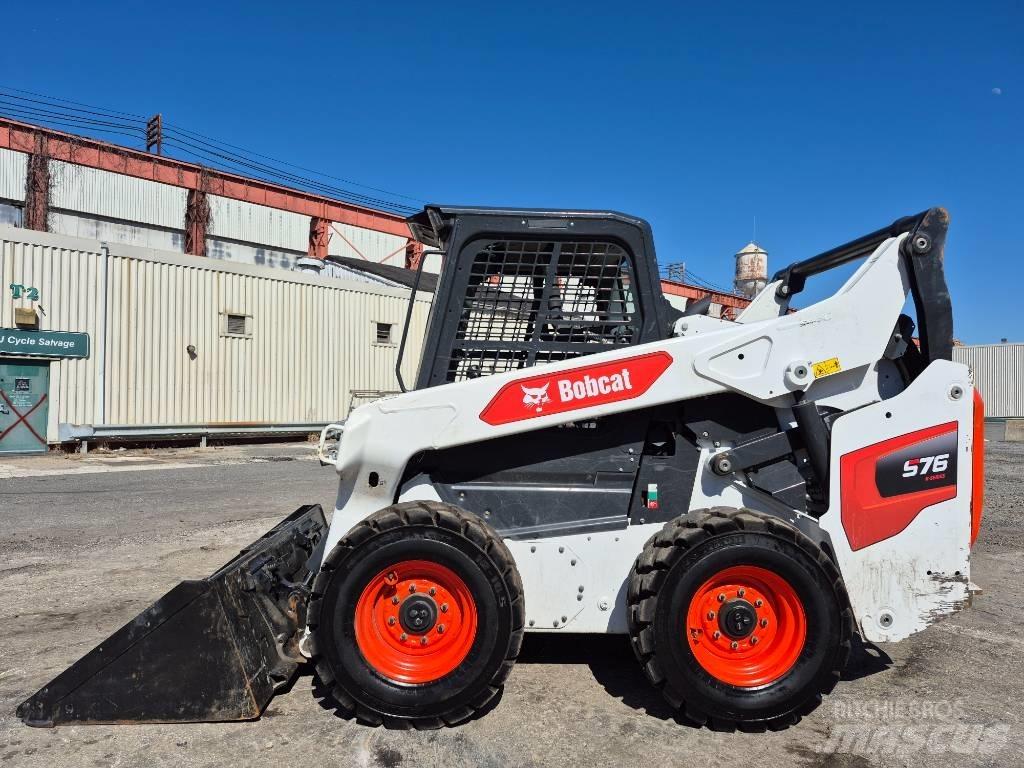 Bobcat S 76 Smykem řízené nakladače