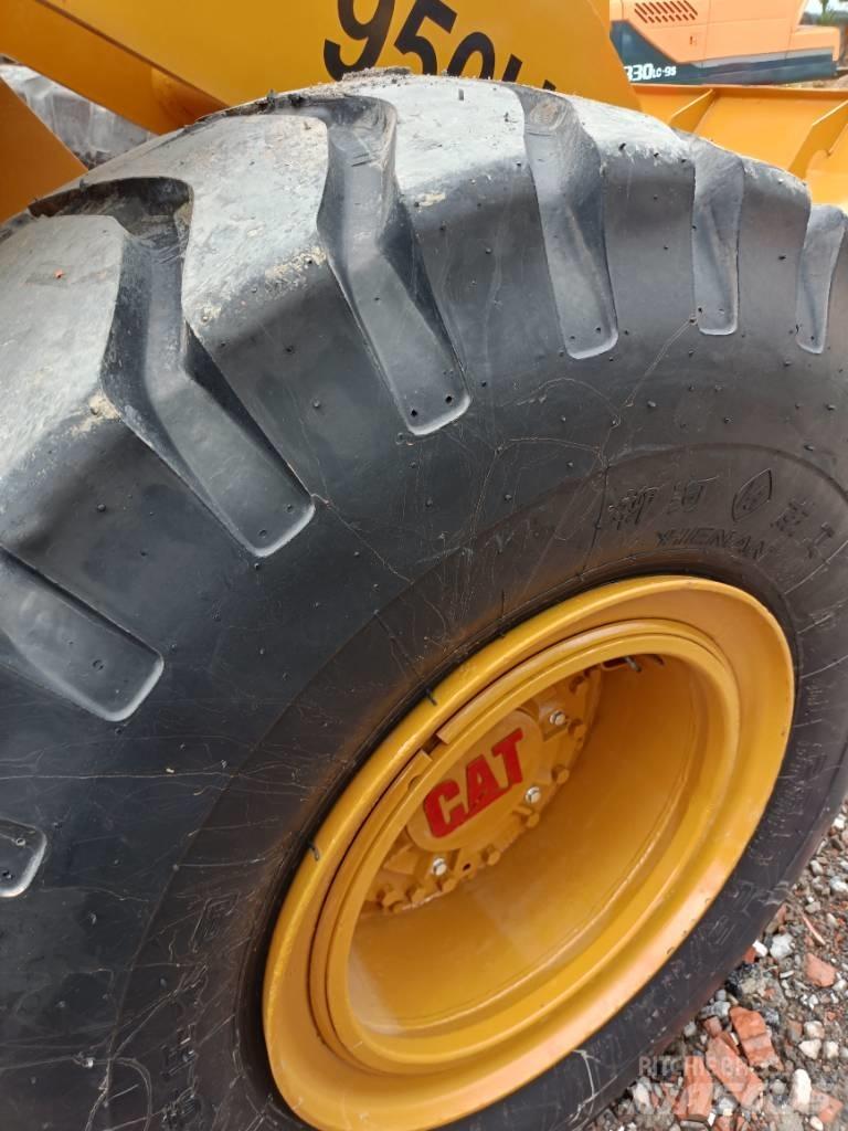 CAT 950 H Kolové nakladače