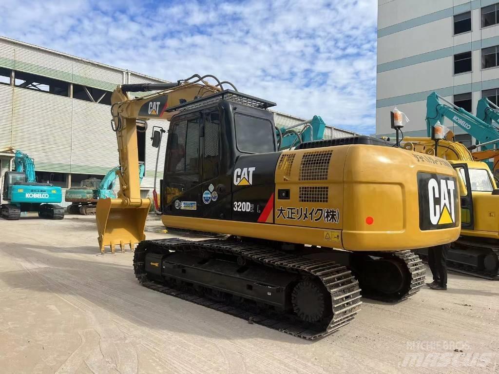 CAT 320 D Pásová rýpadla
